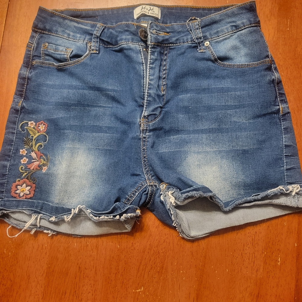 Women's Blue Denim Shorts with Floral Embroidery